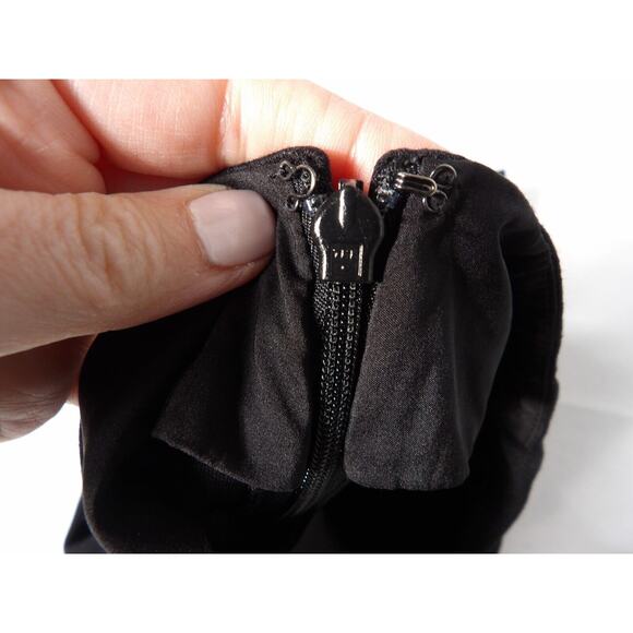 Diane Von Furstenburg Koto Pencil Skirt Sz 8 Black Zip Close Pockets Ponte Knit - Picture 6 of 15